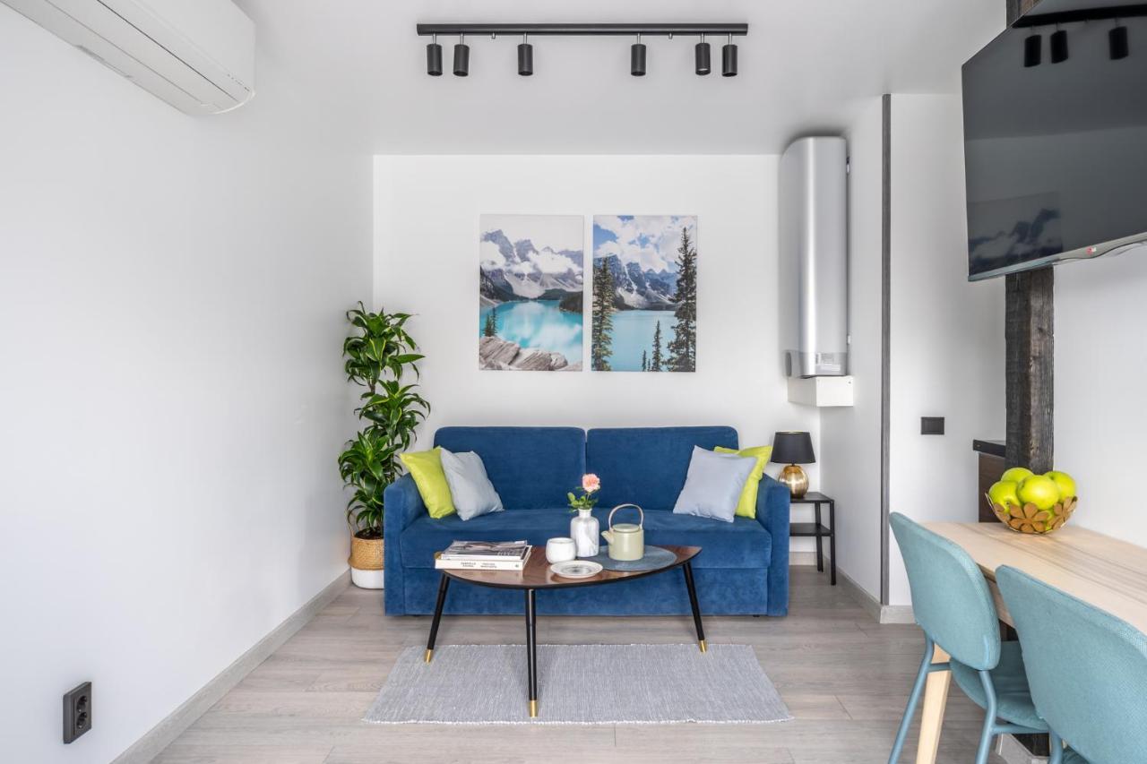 Family Garden House With Free Private Parking & Playground Riga Exterior foto