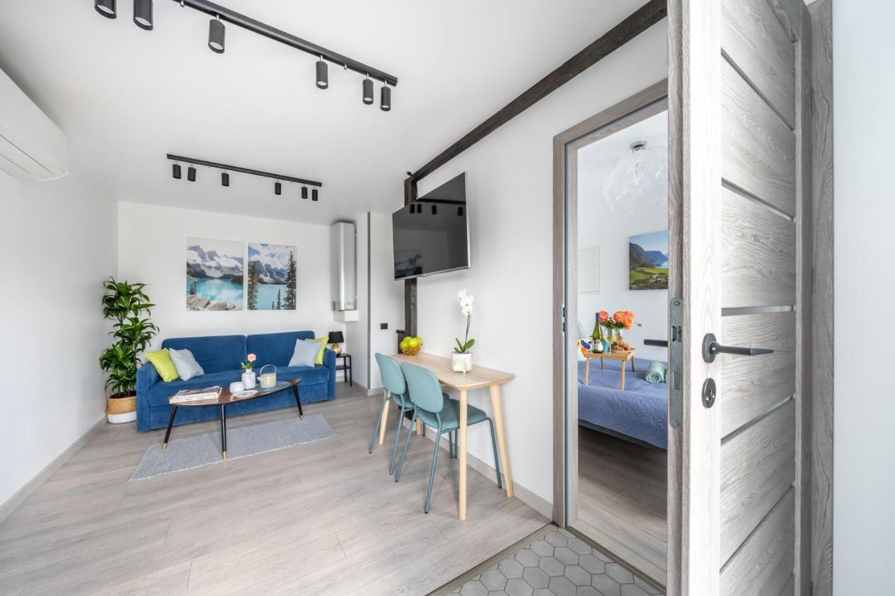 Family Garden House With Free Private Parking & Playground Riga Exterior foto